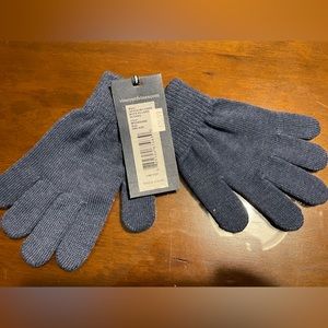 NWT Vineyard Vines Gloves